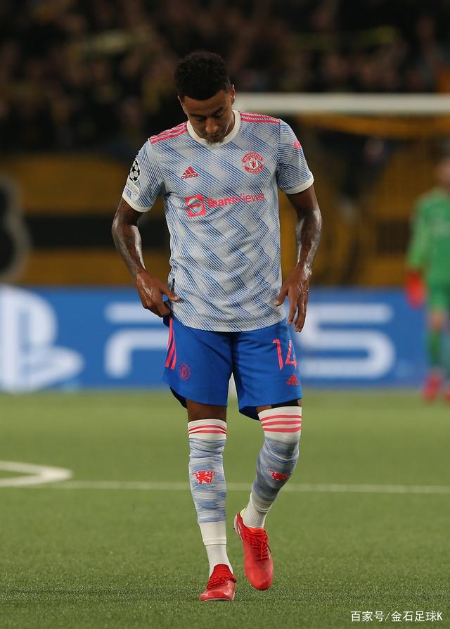 米乐m6官网入口这也行？曼城临场应变备战欧冠拉齐奥完成体检备战法甲，比利亚雷亚尔单刀错失备战国王杯的简单介绍